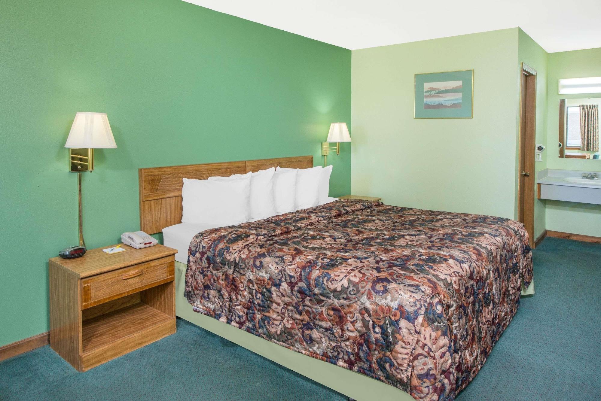 Days Inn By Wyndham Mountain Grove Kültér fotó